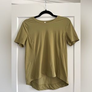 TWO lululemon short sleeve tees